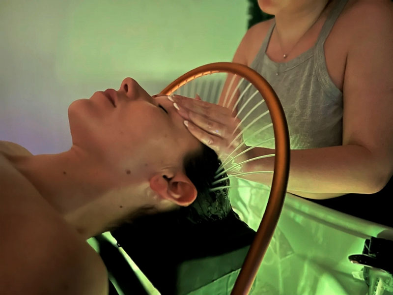 Head Spa en Palma | Ritual de Bienestar Sense | dermaÉlite+